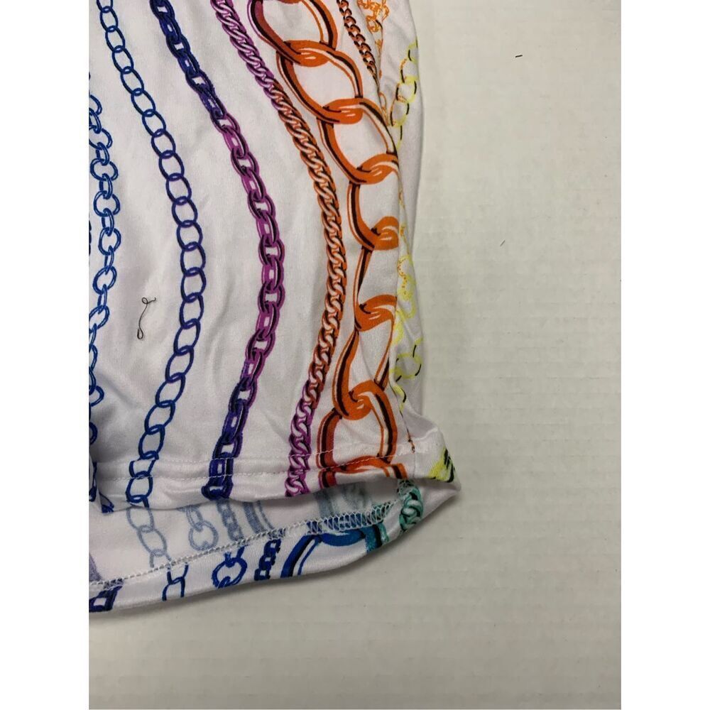Chainlink Patterned Biker Shorts - Picture 2 of 5